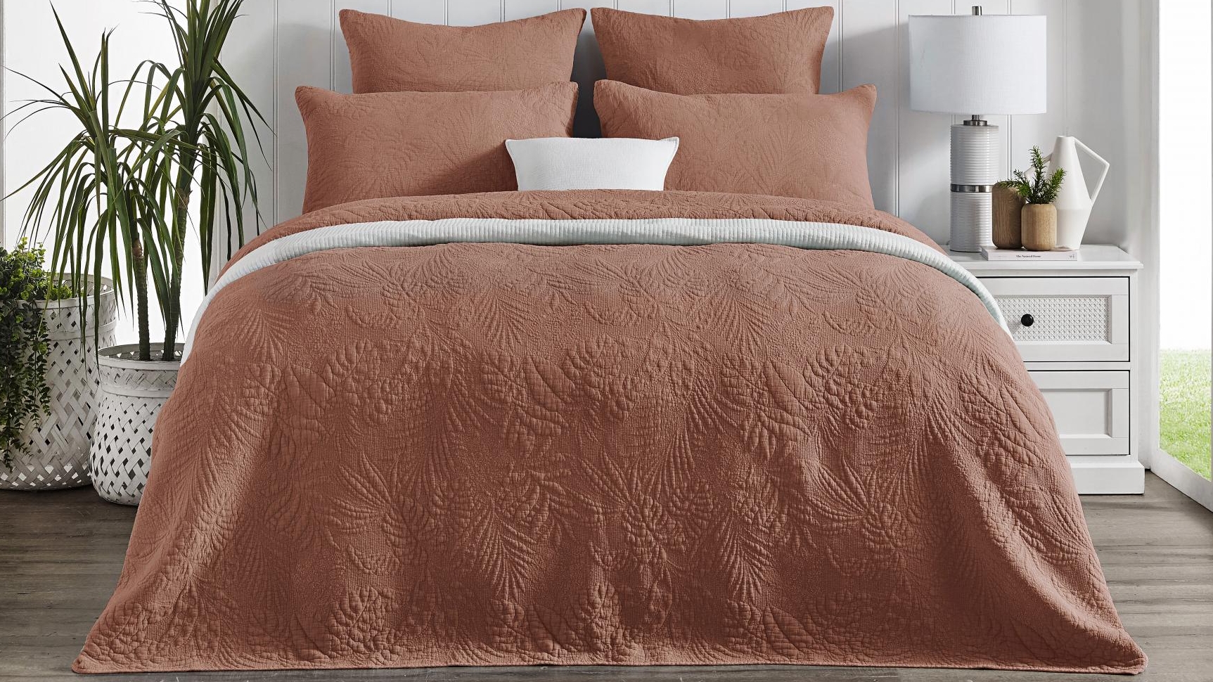 Amora Clay Coverlet - Super King