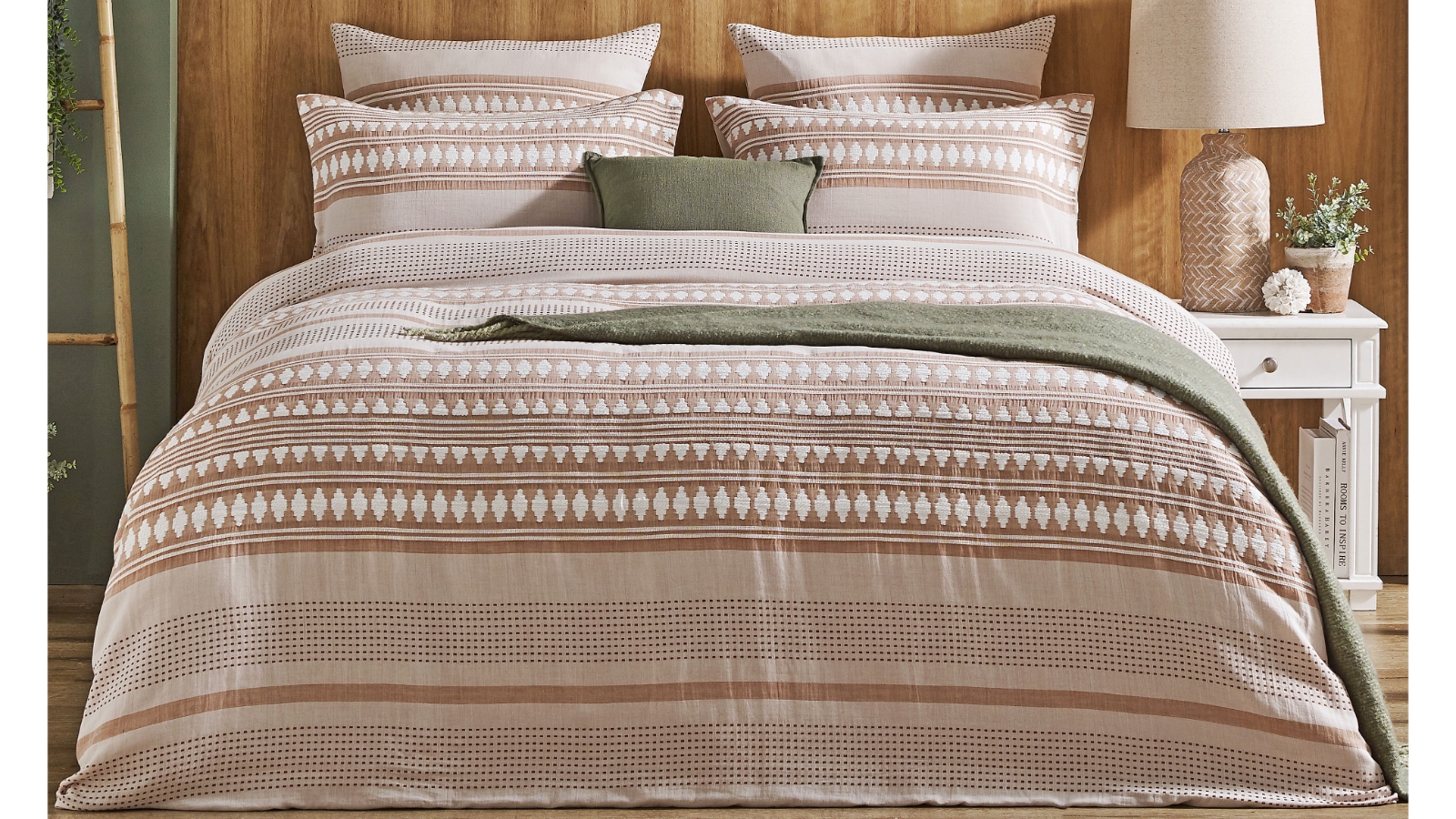 L'Avenue Sunkissed Quilt Cover Set - Queen | Harvey Norman