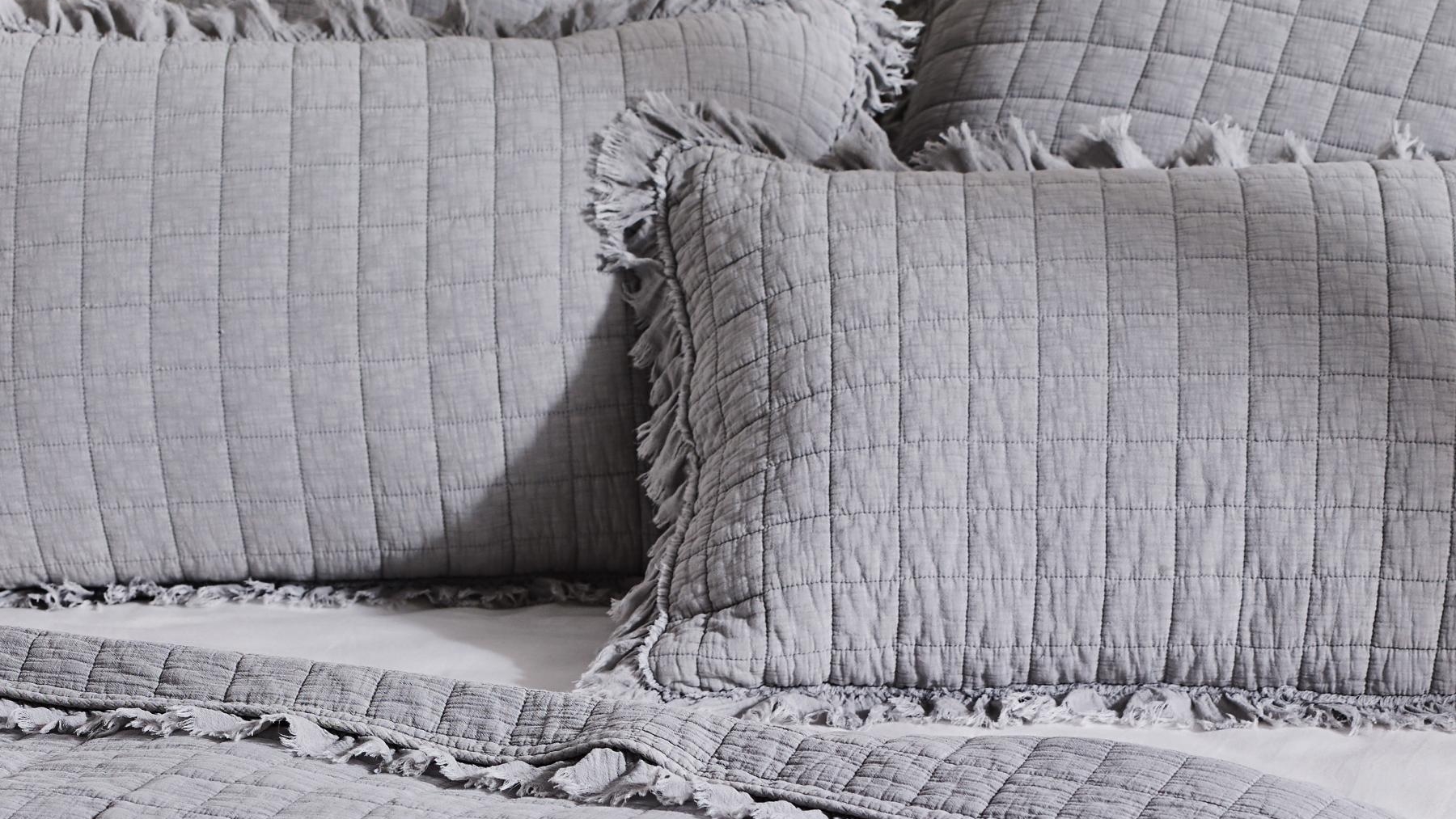 Cora Silver Standard Pillowcase Pair