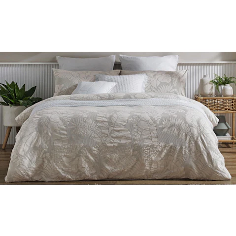 L'Avenue Hamilton Sand Quilt Cover Set - King