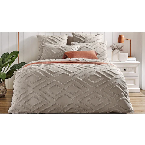 L'Avenue Ellie Tufted Silver Quilt Cover Set - King