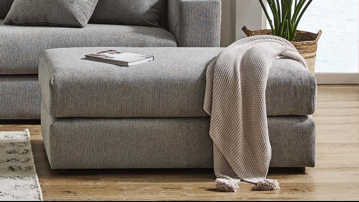 Vivin sofa harvey online norman