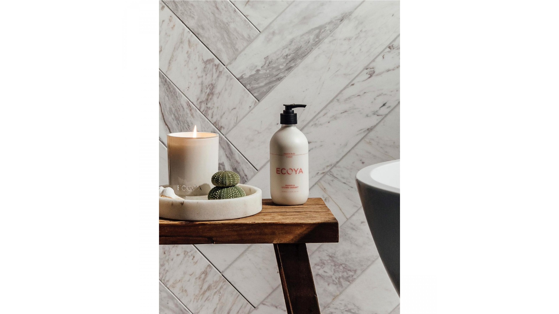 Ecoya Guava and Lychee Sorbet 450ml Hand and Body Lotion