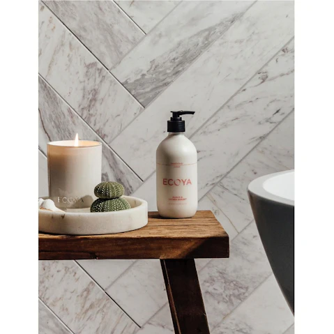 Ecoya Guava and Lychee Sorbet 450ml Hand and Body Lotion