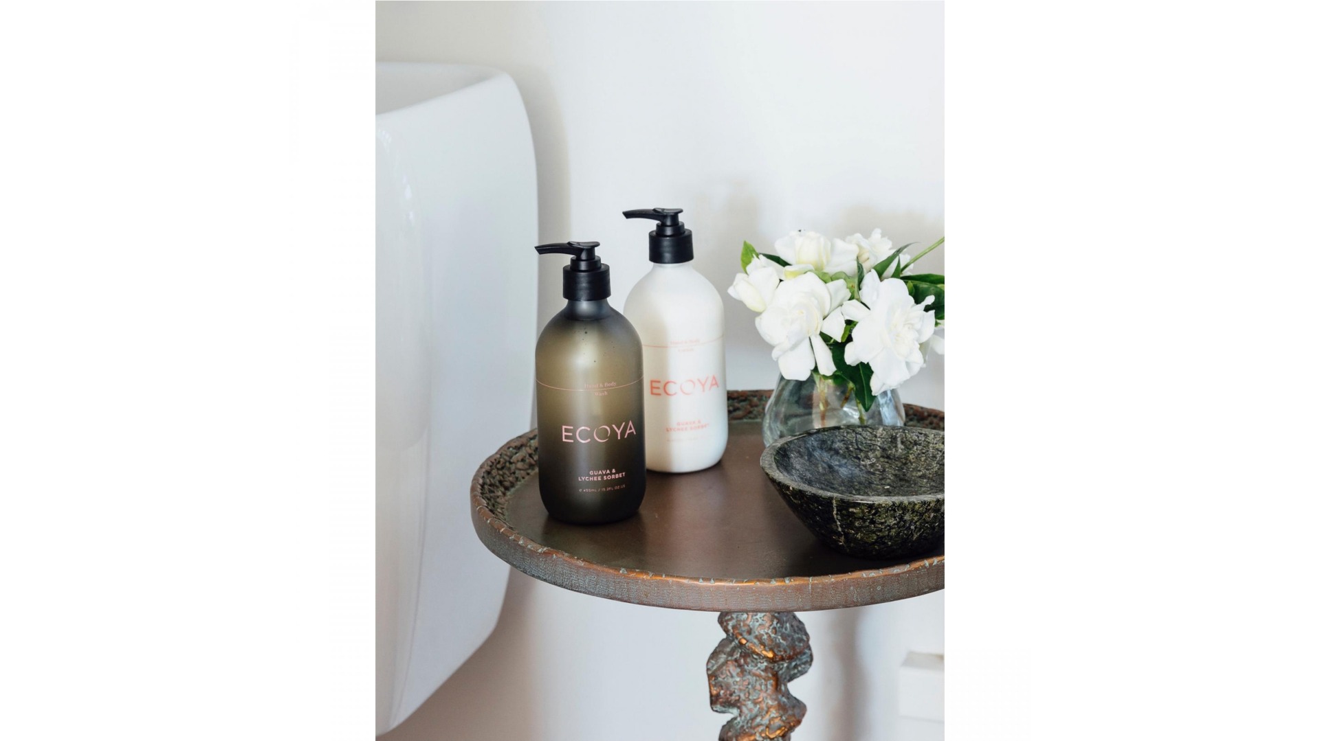 Ecoya Guava and Lychee Sorbet 450ml Hand and Body Wash