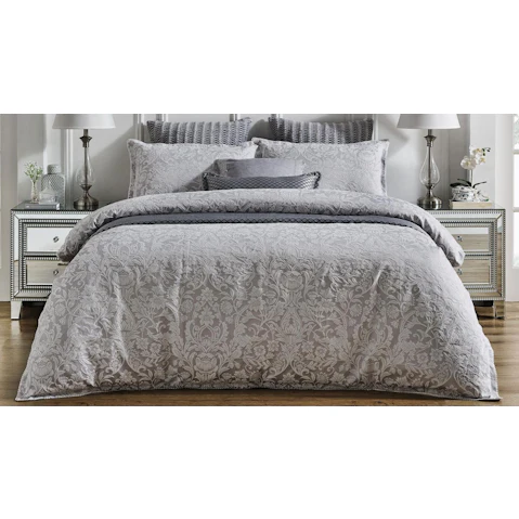L'Avenue Esbet Quilt Cover Set - Double