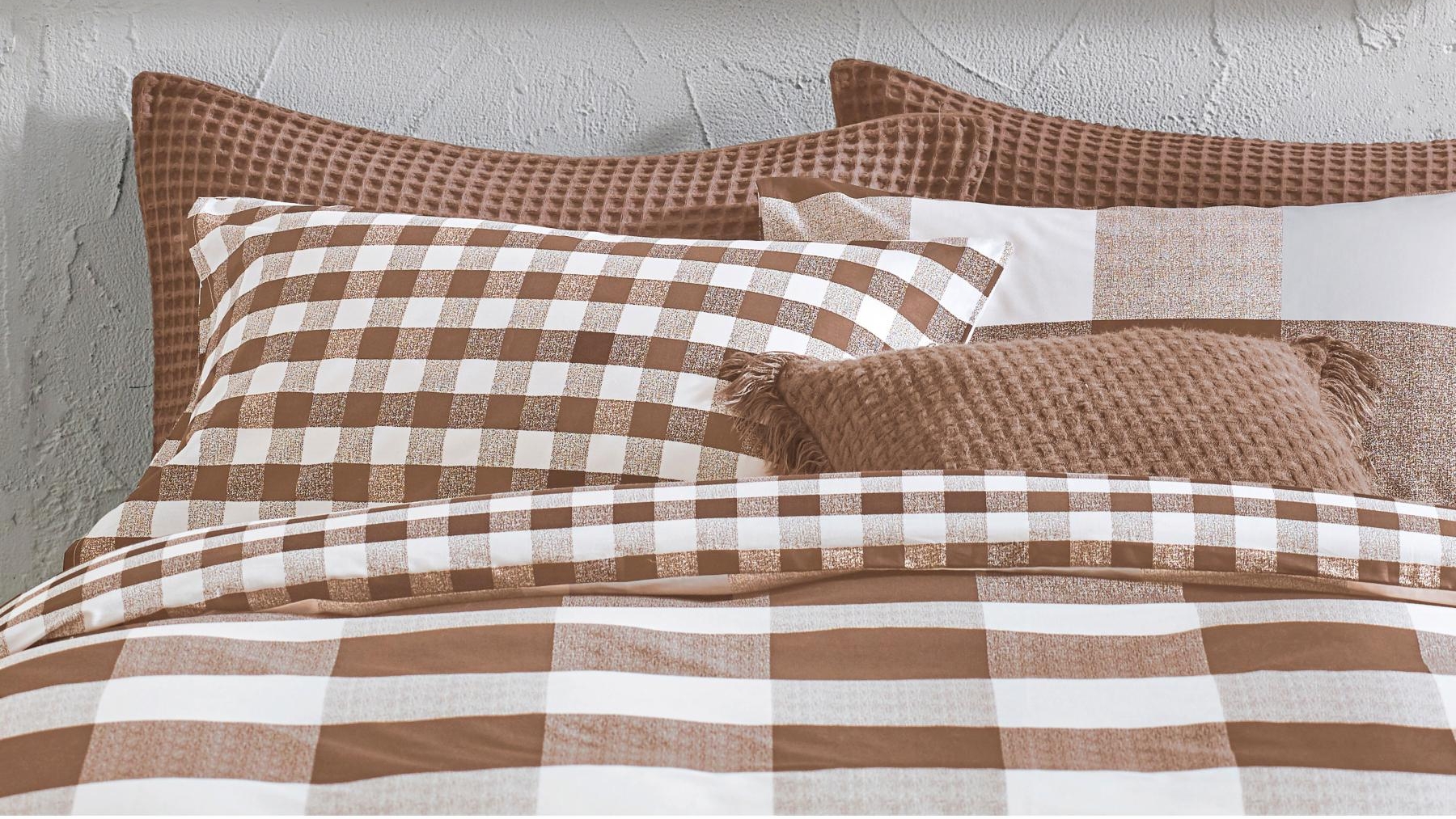 L'Avenue Liam Cinnamon European Pillowcase