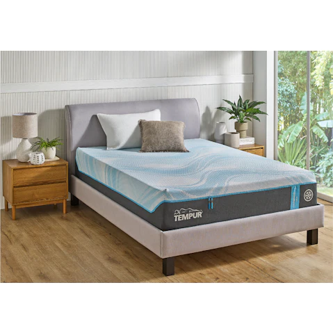 TEMPUR Luxe Breeze Mattress