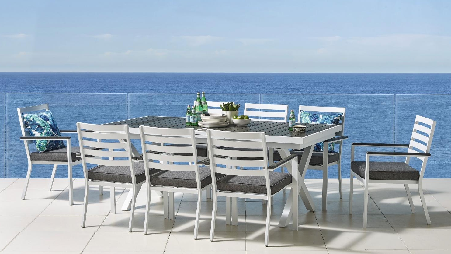 Bella 9-Piece Outdoor Rectangular Extension Dining Setting