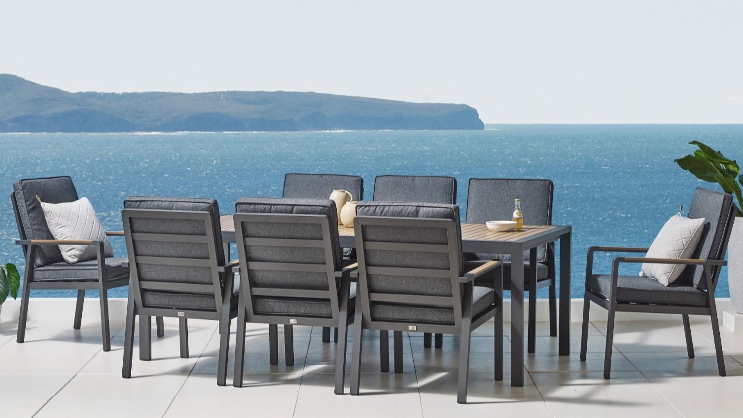 Caracas 9-Piece Outdoor Dining Setting