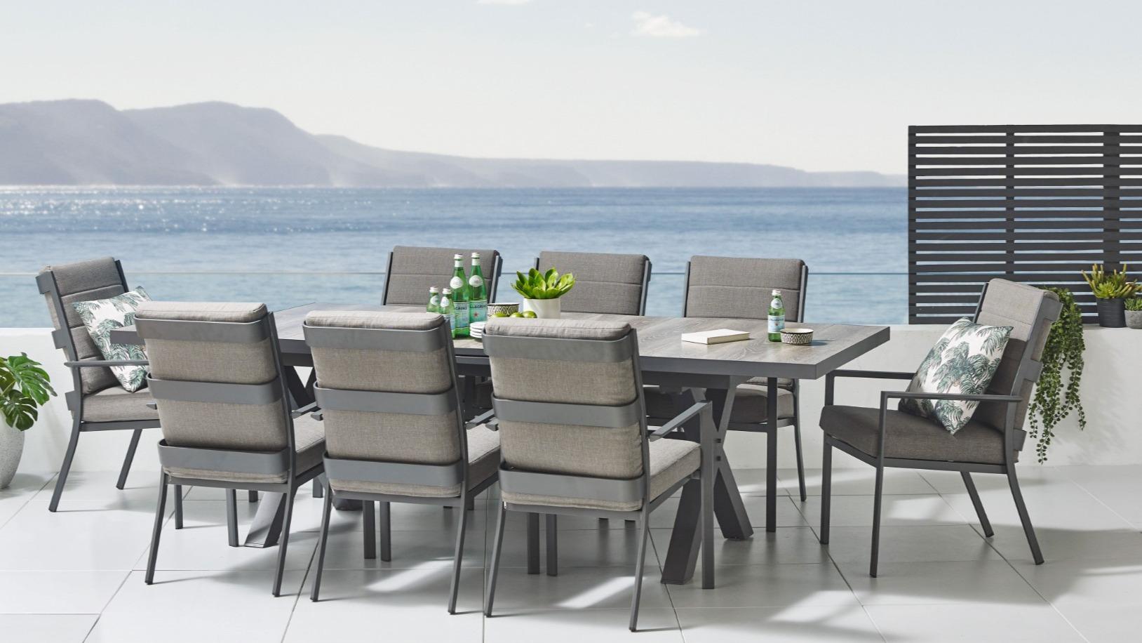 Tuscany 9-Piece Outdoor Extension Dining Setting