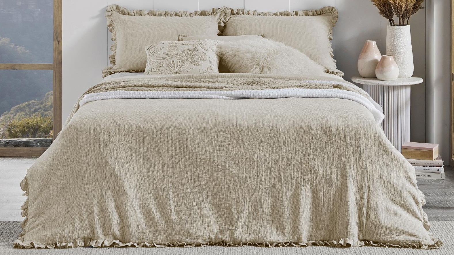 L'Avenue Luxury Monroe Beige Quilt Cover Set - Single