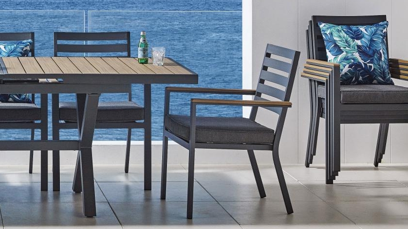 Bella Outdoor Dining Chair