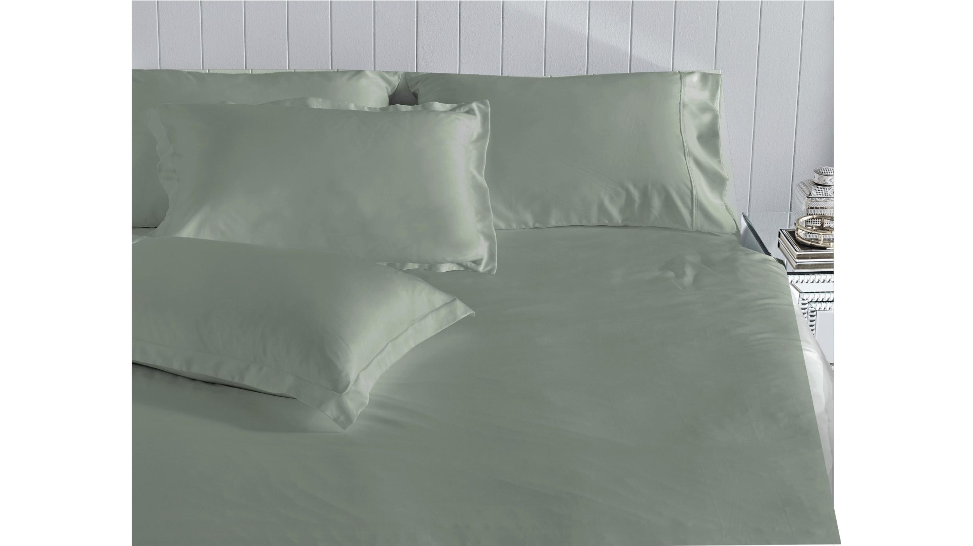 L'Avenue Luxury Tencel Moss Fitted Sheet - Super King