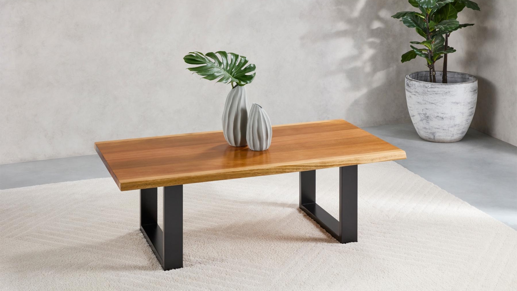 Izara Coffee Table