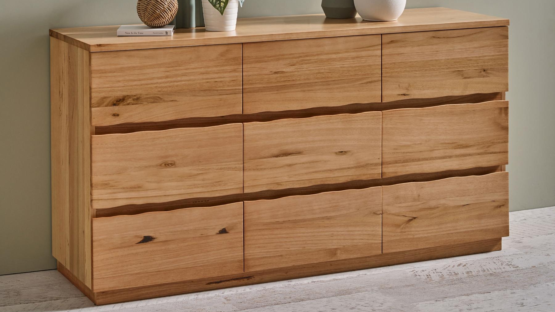 Trentham 9-Drawer Dresser