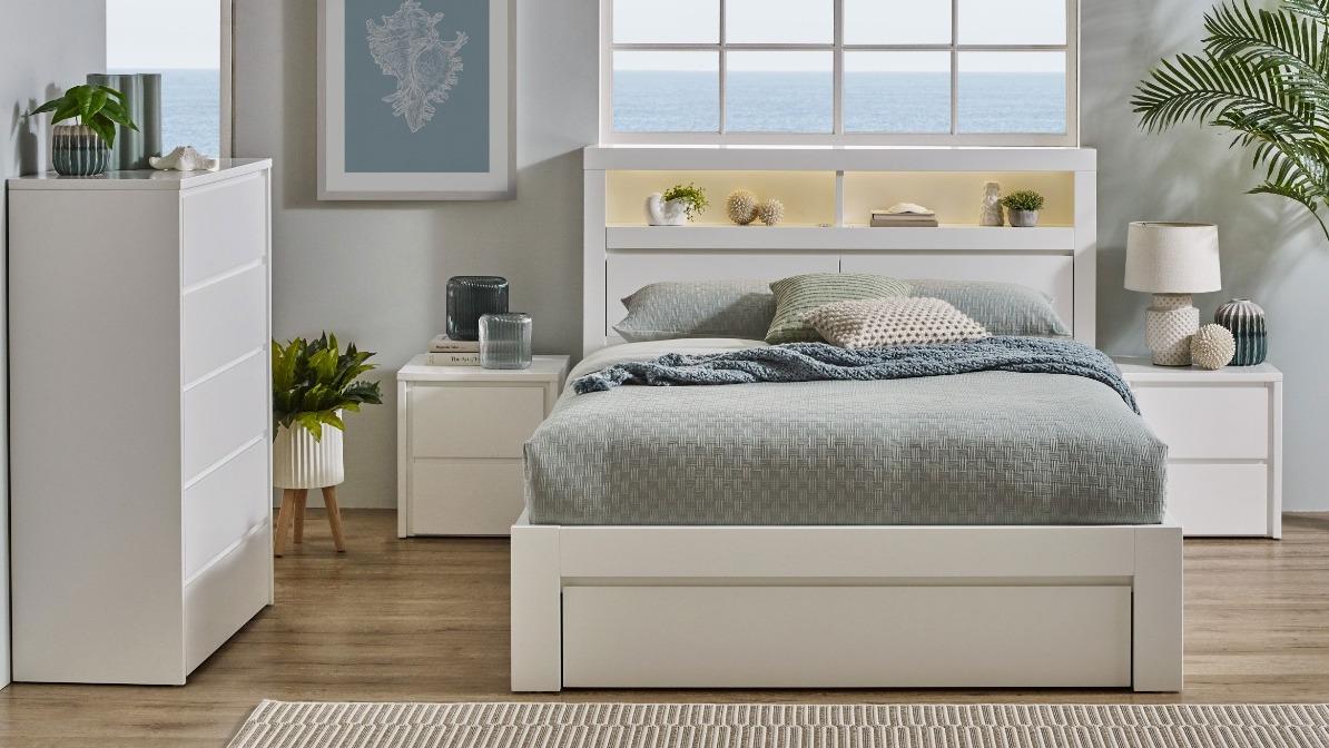 Seashell Side Gas Lift Ivory White Bed - Double