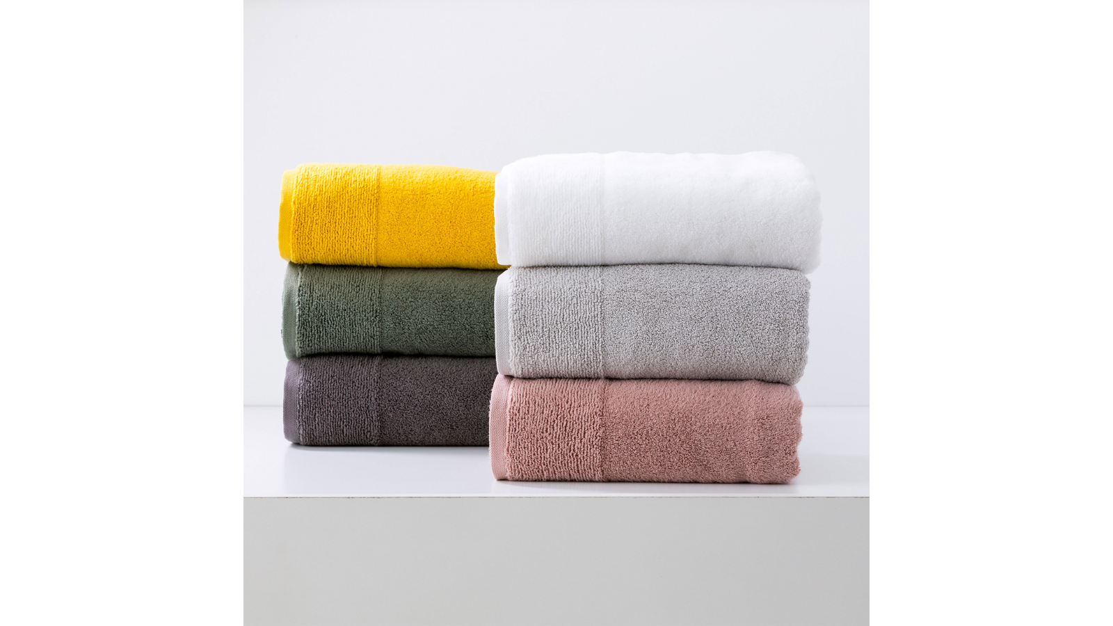 Renee Taylor Aireys 650GSM Zero Twist Bath Towel