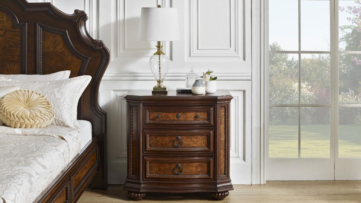 Lorenzo 3-Drawer Bedside Table