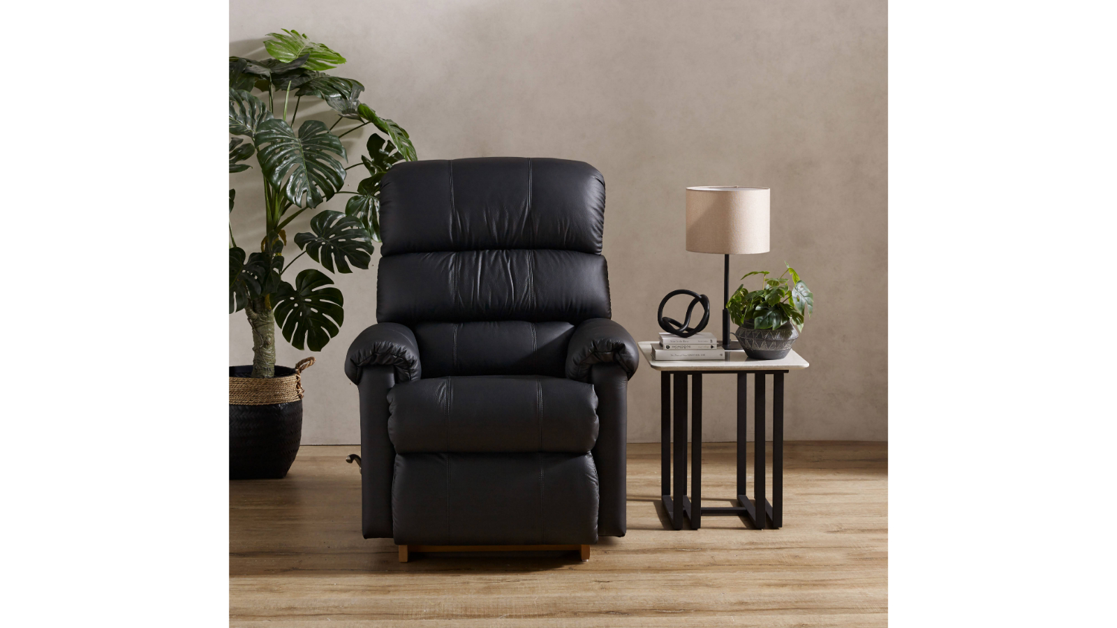 Rialto Leather Extra Large Recliner Armchair – Black