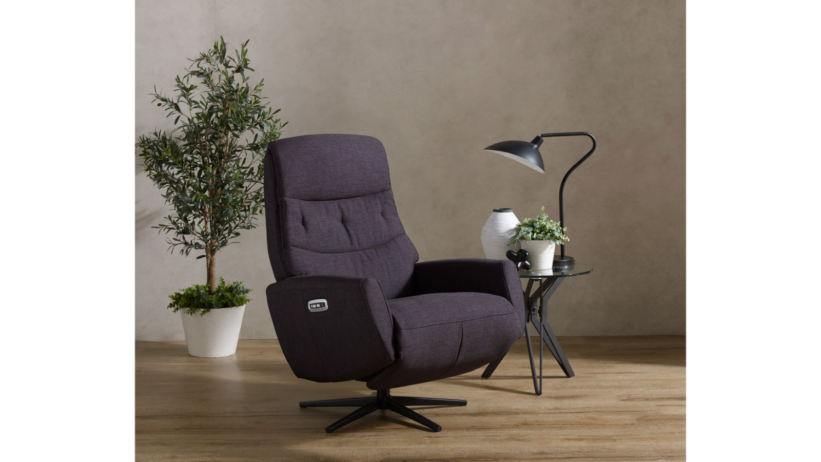 Cougar Fabric Recliner Armchair