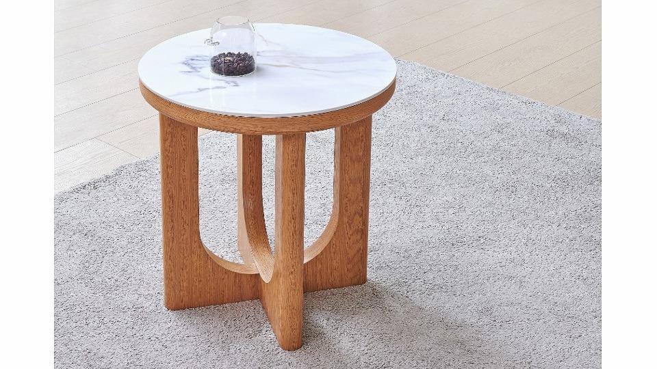 Arata Lamp Table