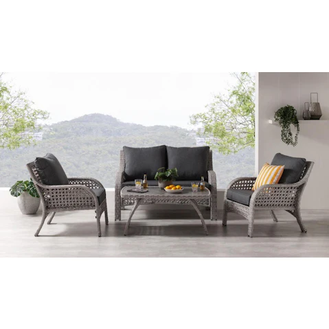 Farrow 4-Piece Outdoor Lounge Setting