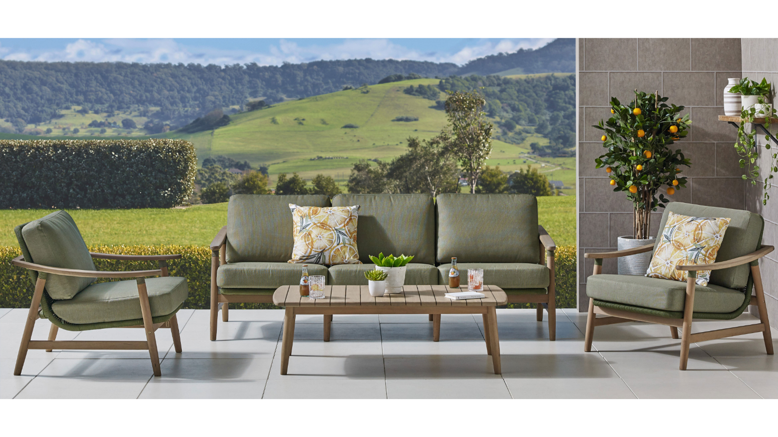 Masaya 4-Piece Outdoor Lounge Setting