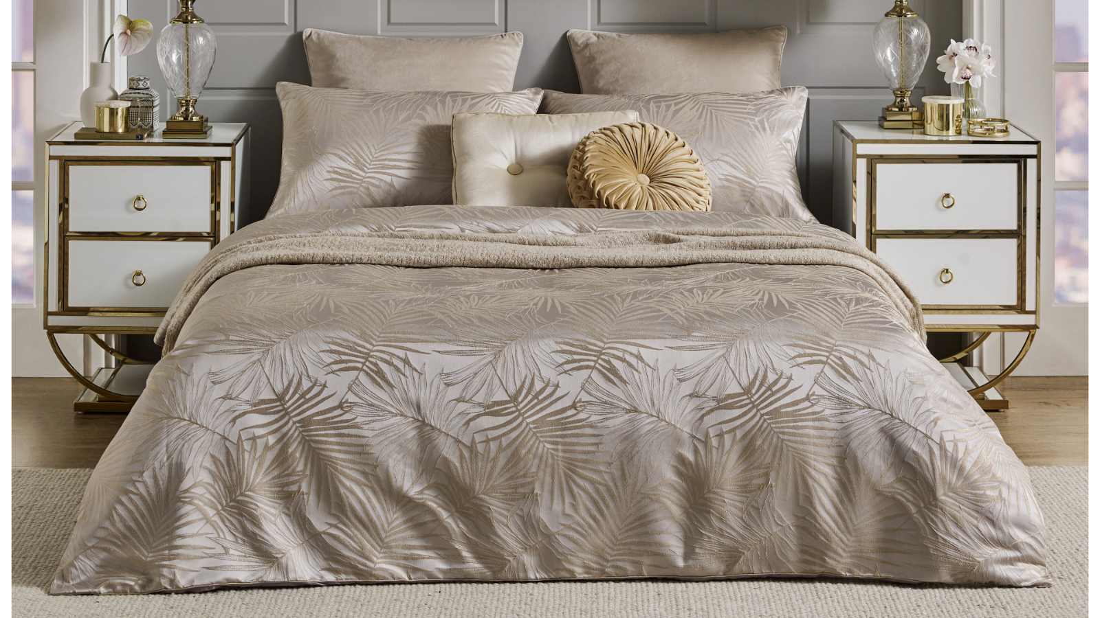 L'Avenue Luxury Isadora Gold Quilt Cover Set - Queen