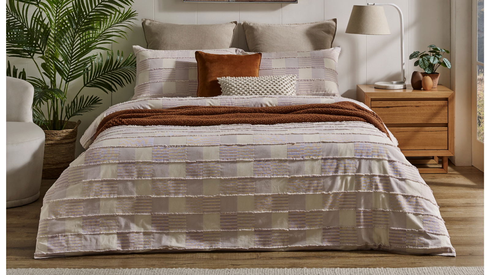 L'Avenue Lifestyle Regina Quilt Cover Set - Super King