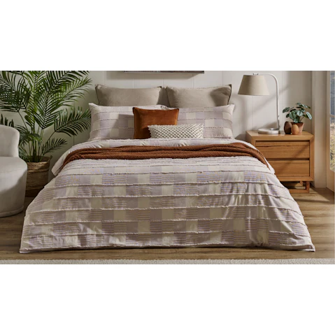 L'Avenue Lifestyle Regina Quilt Cover Set