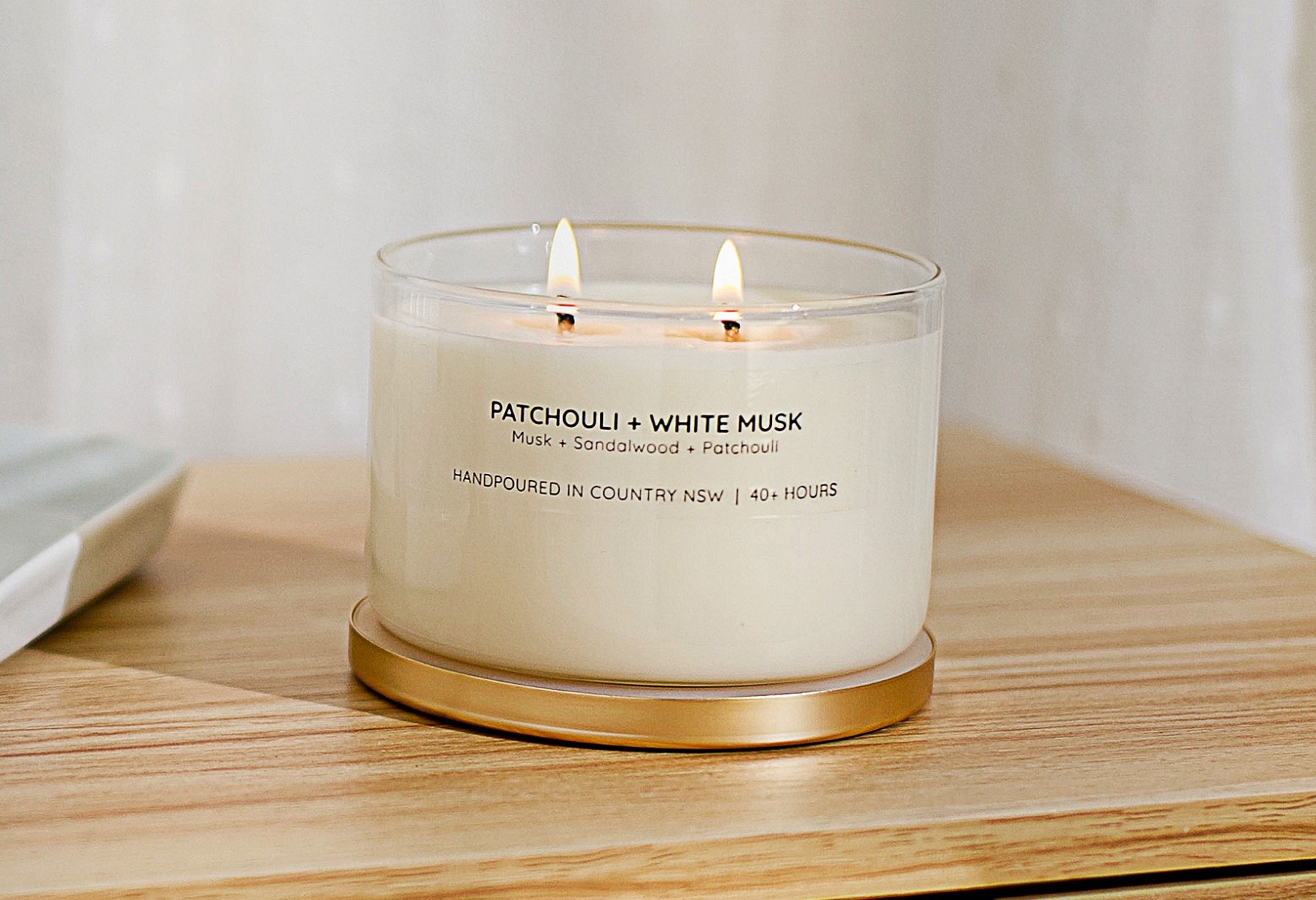 Meeraboo Patchouli and White Musk 330g Candle