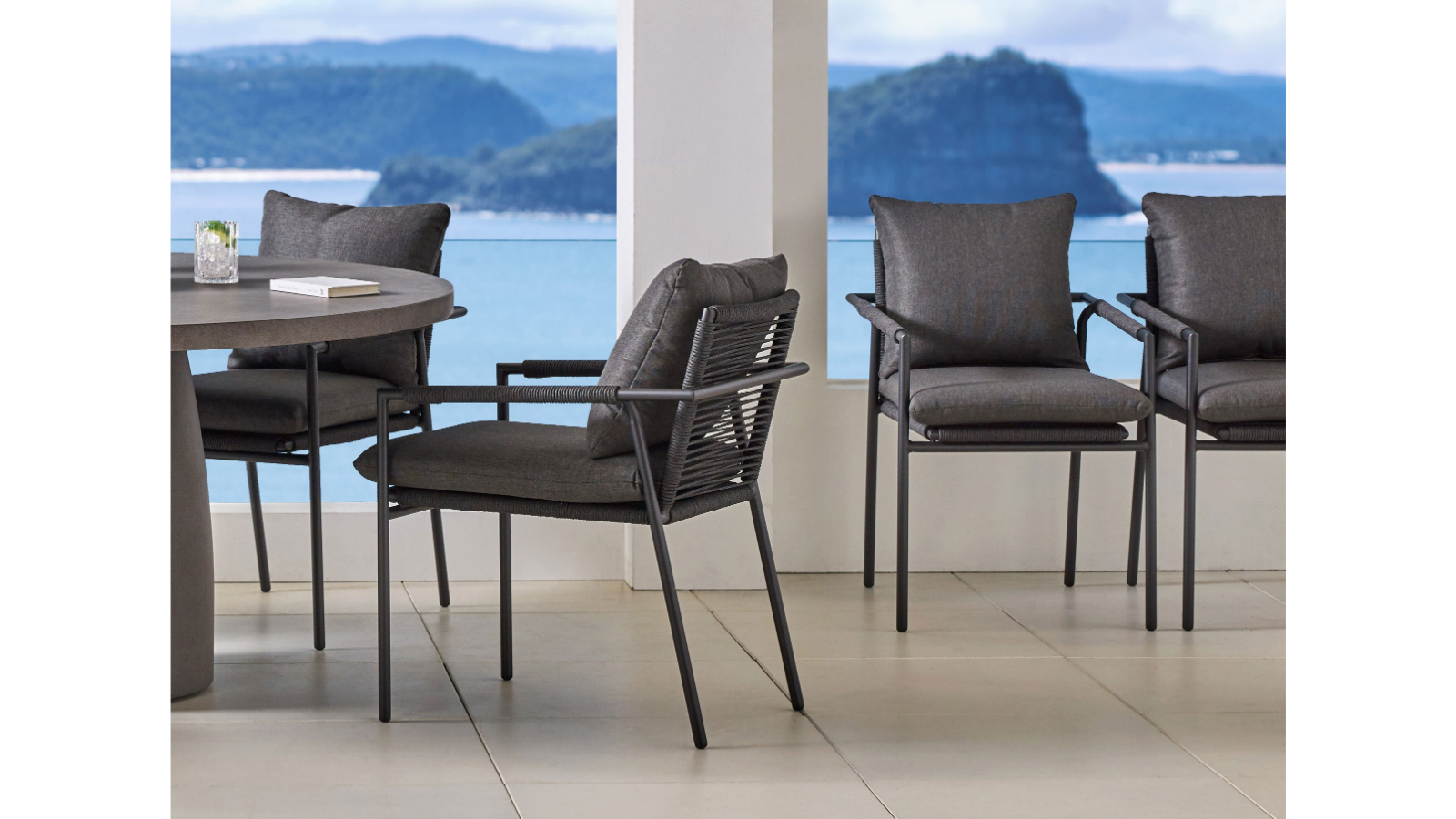 Evia Outdoor Dining Chair