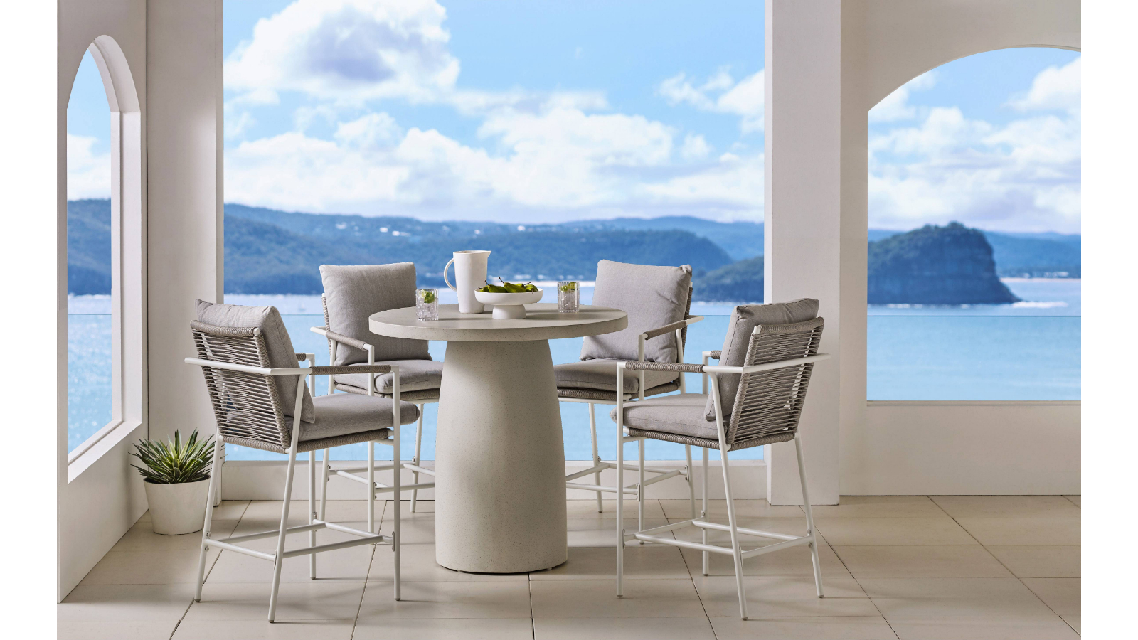 Evia Outdoor Round Bar Table - Terrazzo