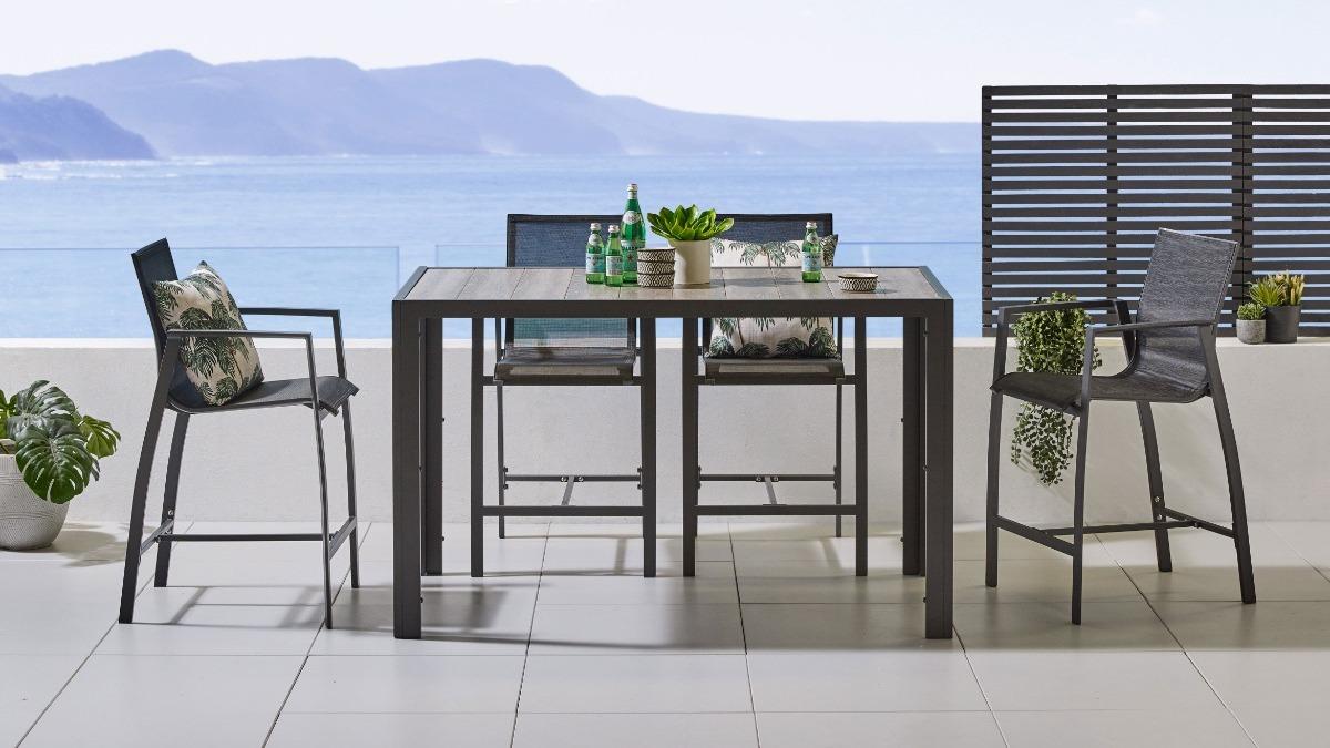 Tuscany 5-Piece Outdoor Post-Leg Bar Setting