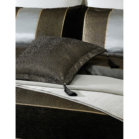 Sovereign Square Cushion
