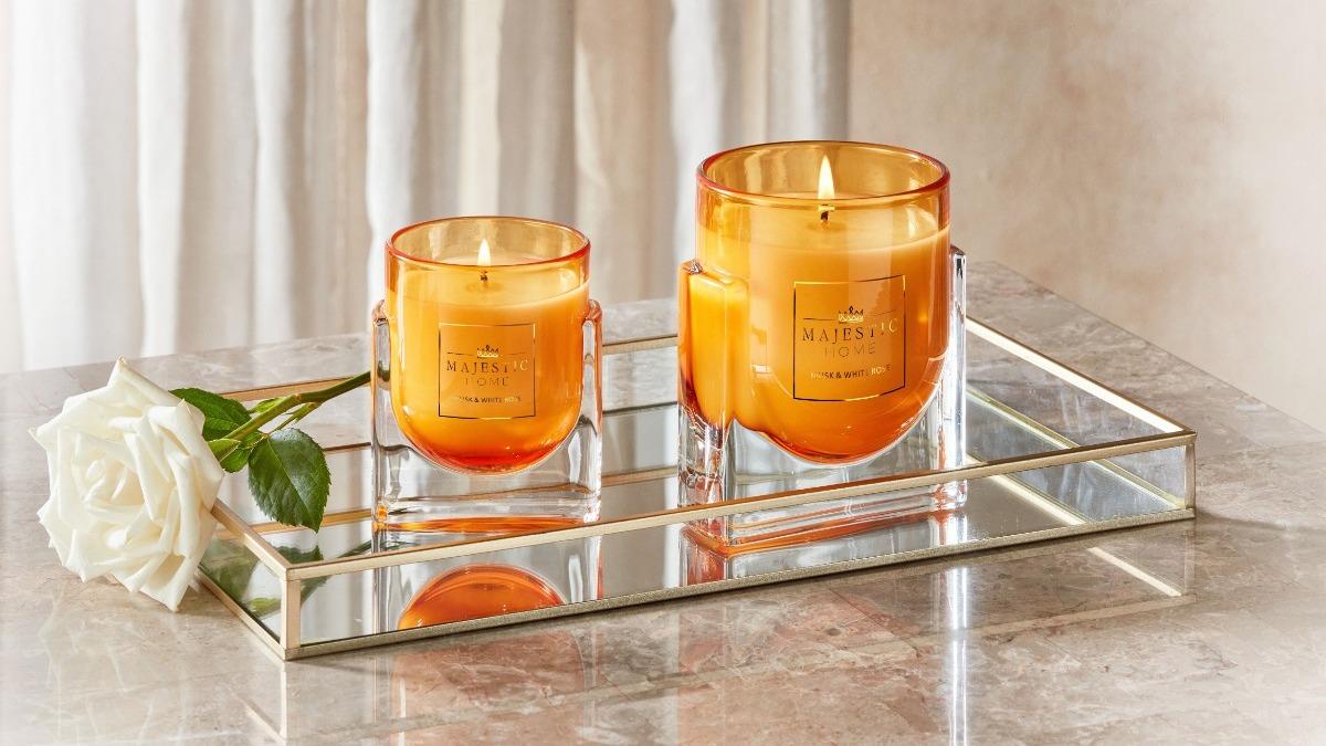 Musk & White Rose Candle