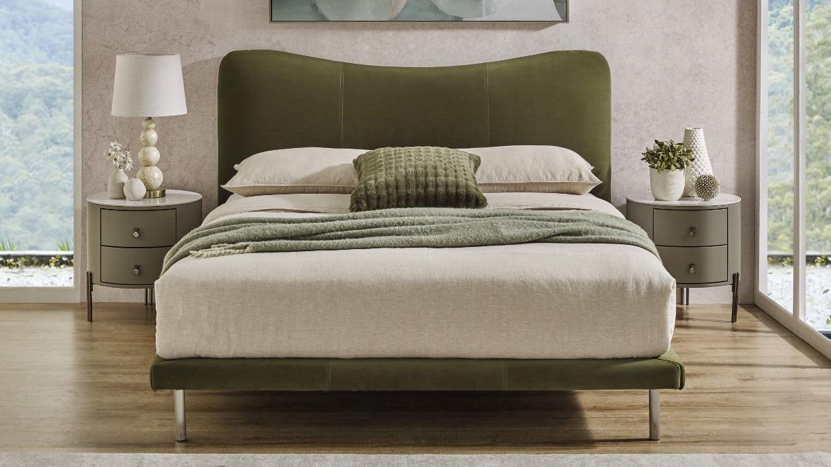Risa Bed