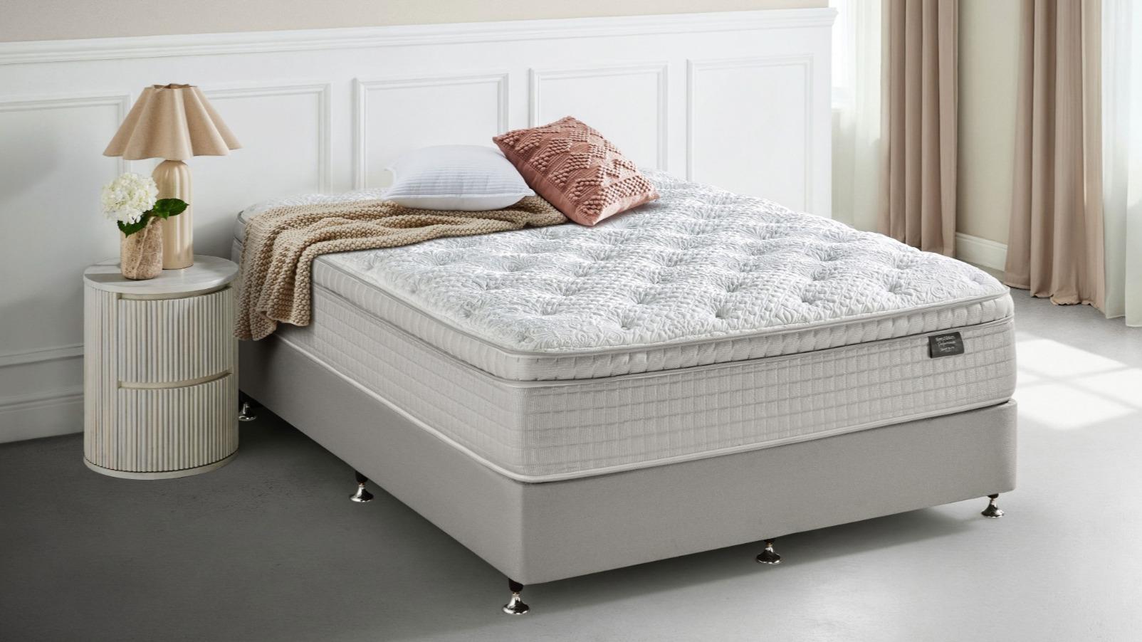 SleepMaker Smart Elite Plush Mattress - Double