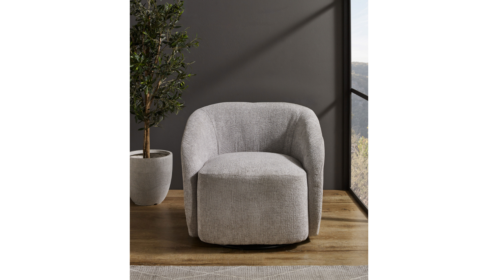 Mano Swivel Bedroom Chair