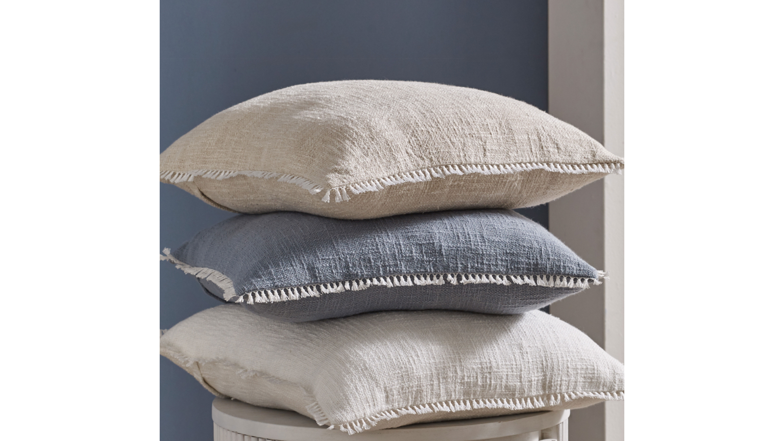 L'Avenue Lifestyle Kenji Square Cushion