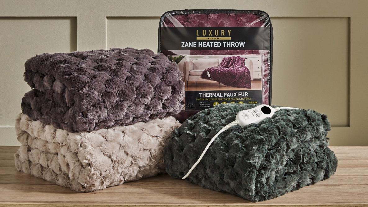 L'Avenue Luxury Zane Heated Throw