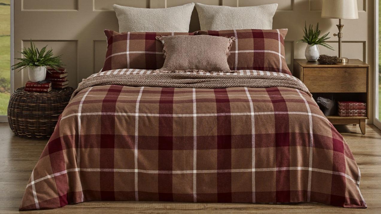 L'Avenue Essential Caleb Flannelette Quilt Cover Set - Super King