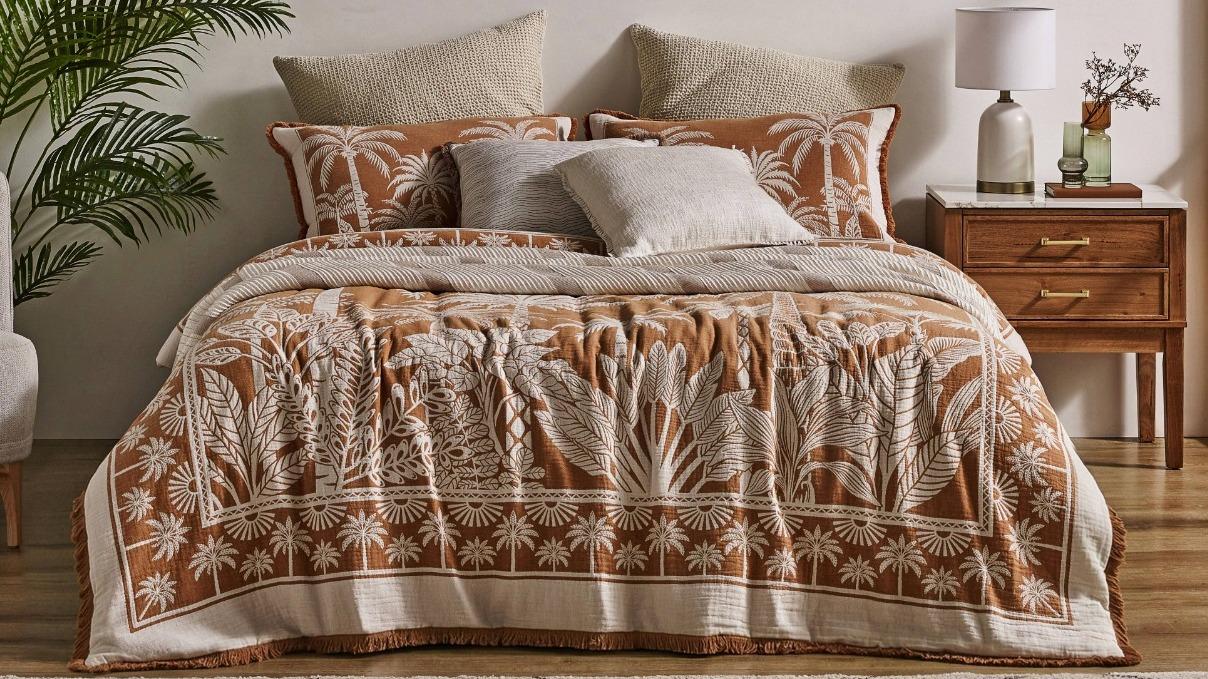 L'Avenue Lifestyle Cocora Palm Quilt Cover Set