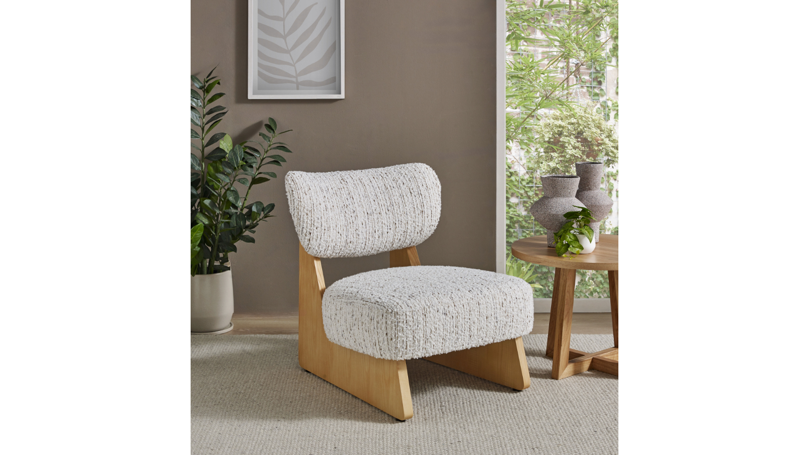 Kurah Accent Chair