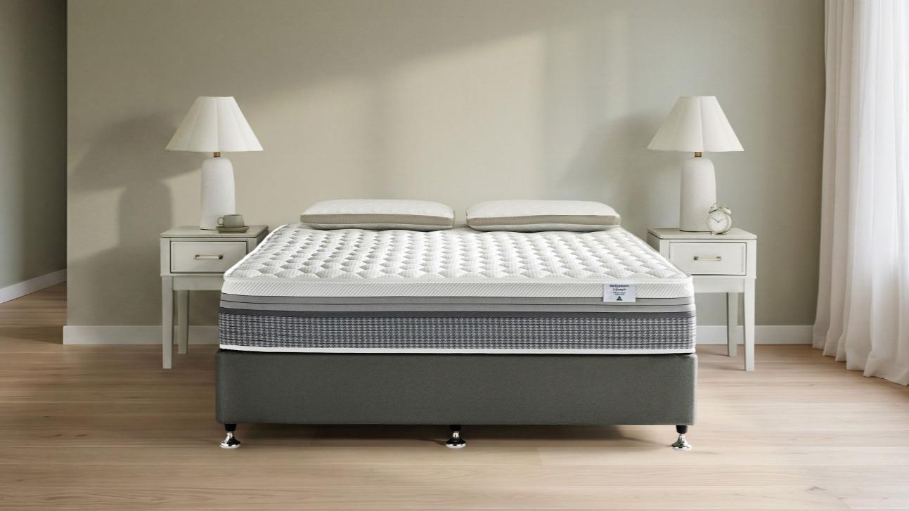 SleepMaker Smart Rest Super Firm Mattress - Queen