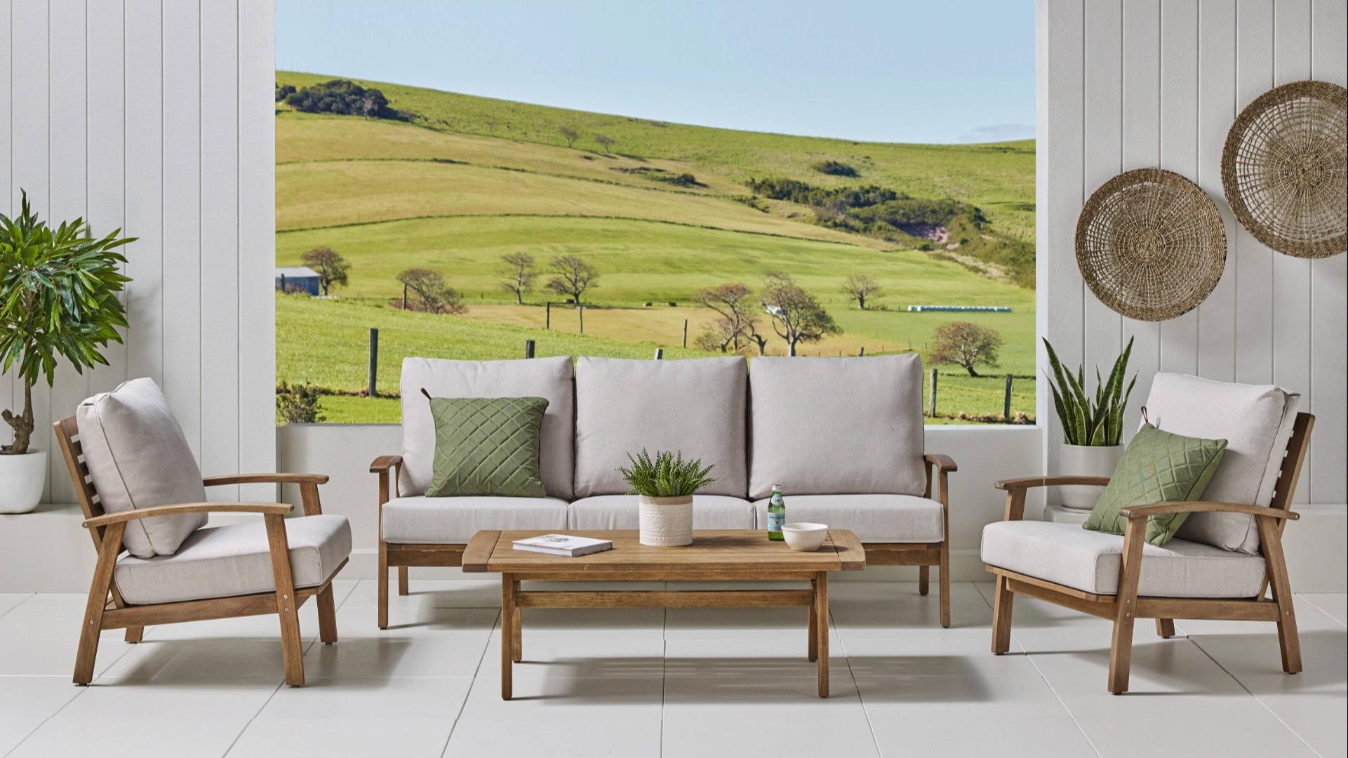 Southbank 4-Piece Outdoor Lounge Setting