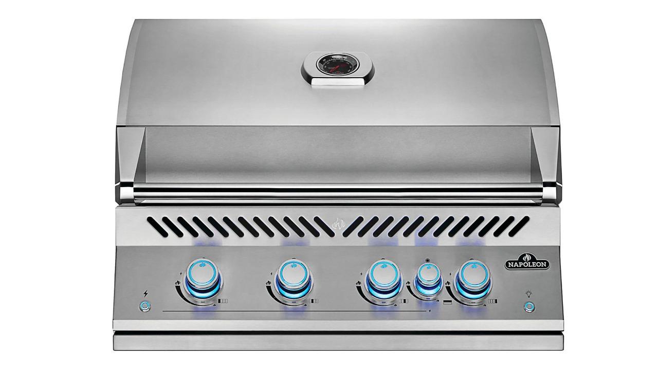 Napoleon Built-In 700 Series 32-inch 4-Burner Natural Gas BBQ
