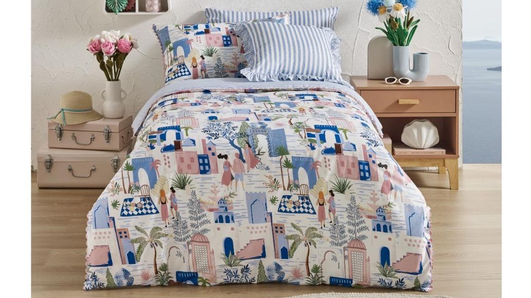 Travel Tales Quilt Cover Set - Double