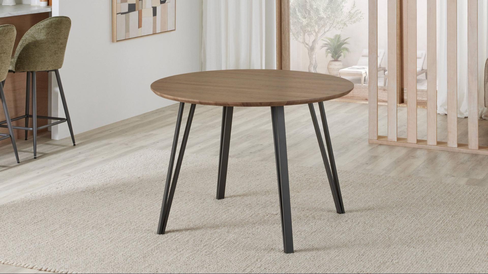 Wynn Round Dining Table